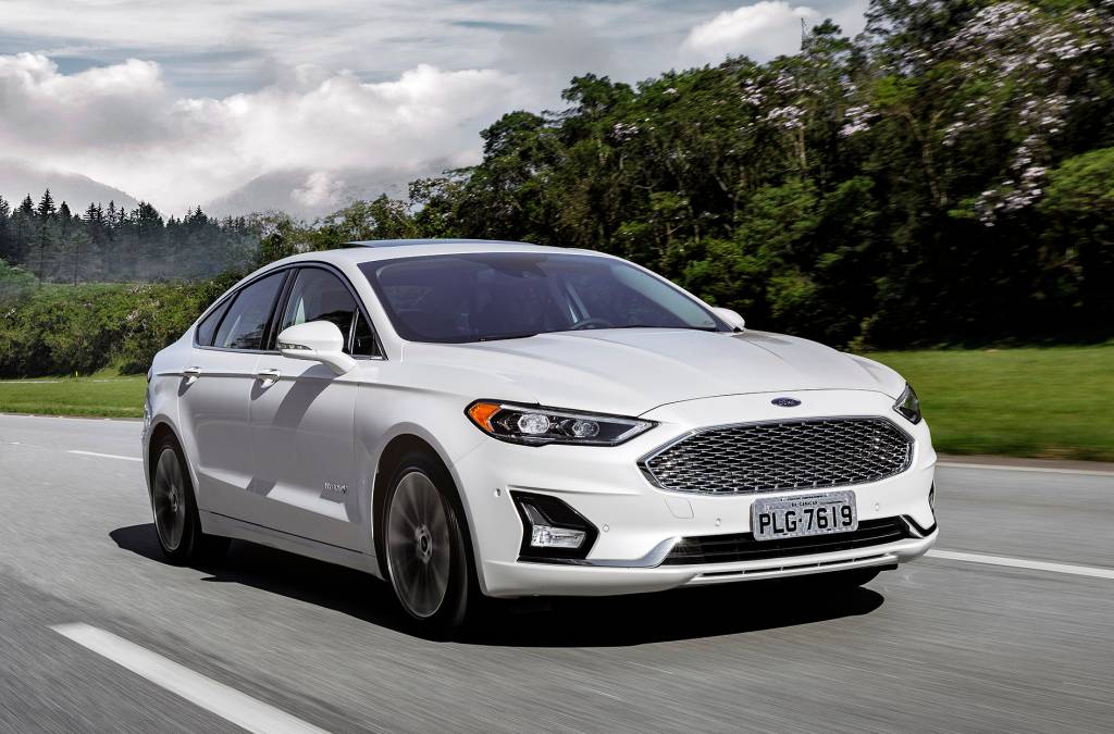 FordFusionTitaniumHybrid2019-1 FordFusionTitaniumHybrid2019-1
