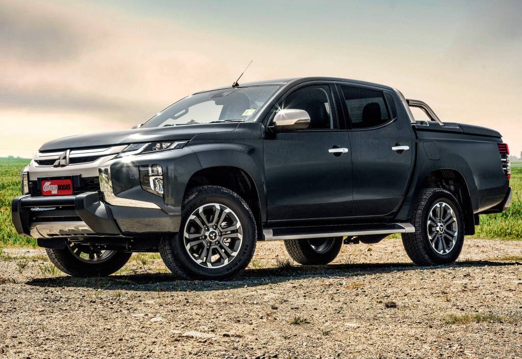 Mitsubishi L200 GLS Premium 4 Mitsubishi L200 GLS Premium 4