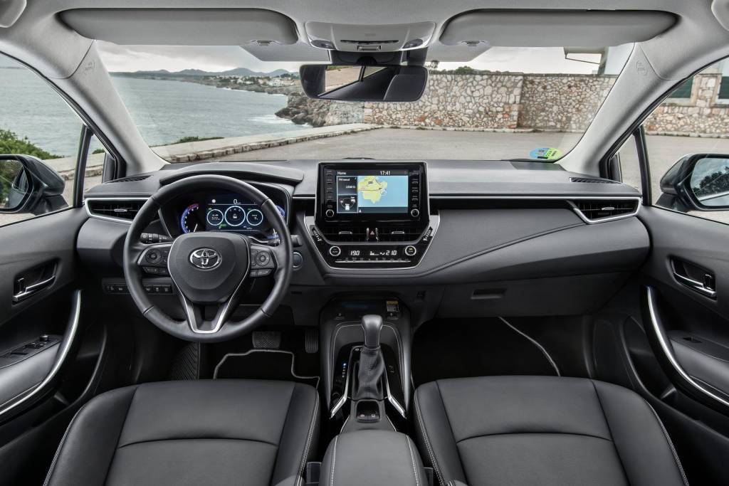 Toyota-Corolla_Sedan_EU-Version-2019-1600-2f Toyota-Corolla_Sedan_EU-Version-2019-1600-2f