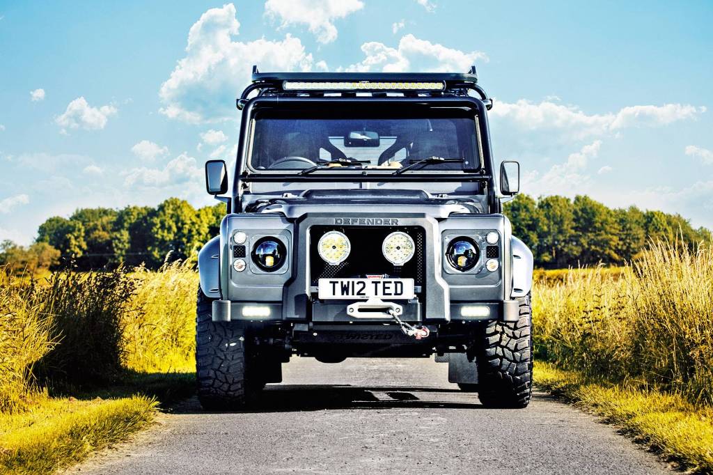 Defender 2 Defender 2