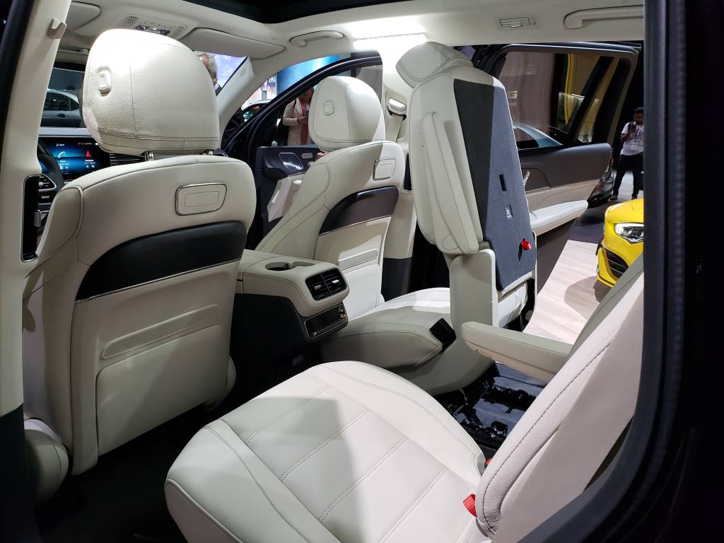 mercedes-benz-gls-2020 mercedes-benz-gls-2020