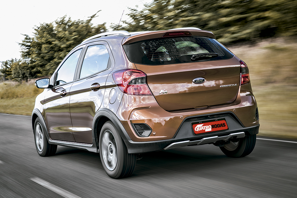 Comparativo: Fiat Argo Trekking, Ford Ka Freestyle e Toyota Yaris X-Way Comparativo: Fiat Argo Trekking, Ford Ka Freestyle e Toyota Yaris X-Way