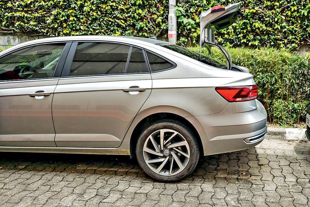 Longa VW Virtus porta malas Longa VW Virtus porta malas