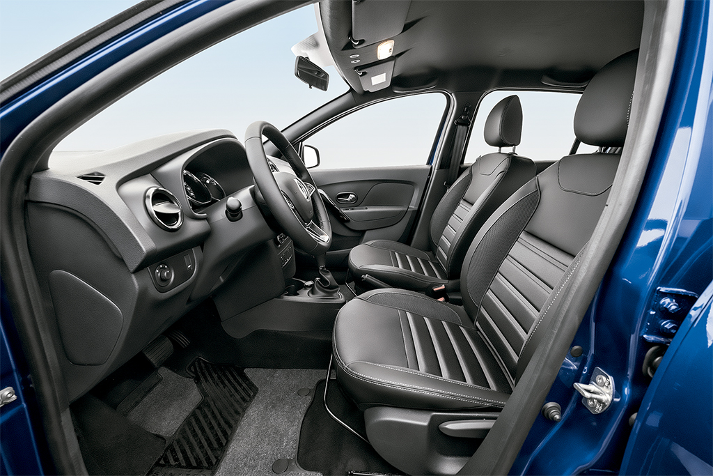 Renault Sandero Intense CVT 2020 Renault Sandero Intense CVT 2020