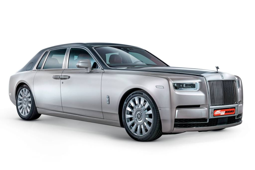 RollsRoycePhatom_1.jpg RollsRoycePhatom_1.jpg