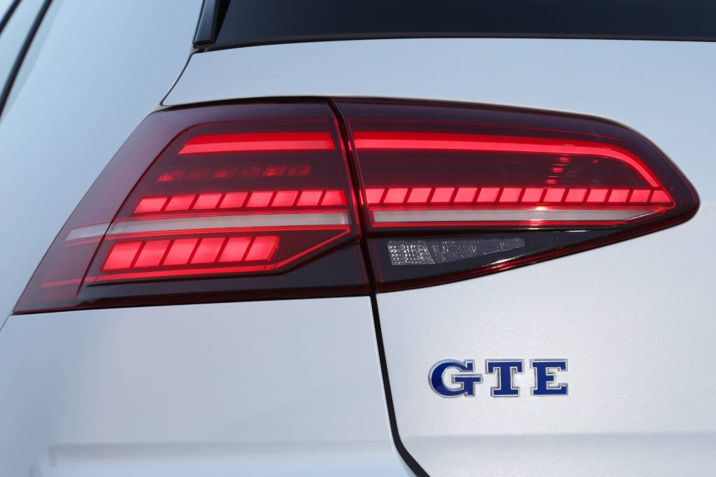 Golf-GTE-20 Golf-GTE-20