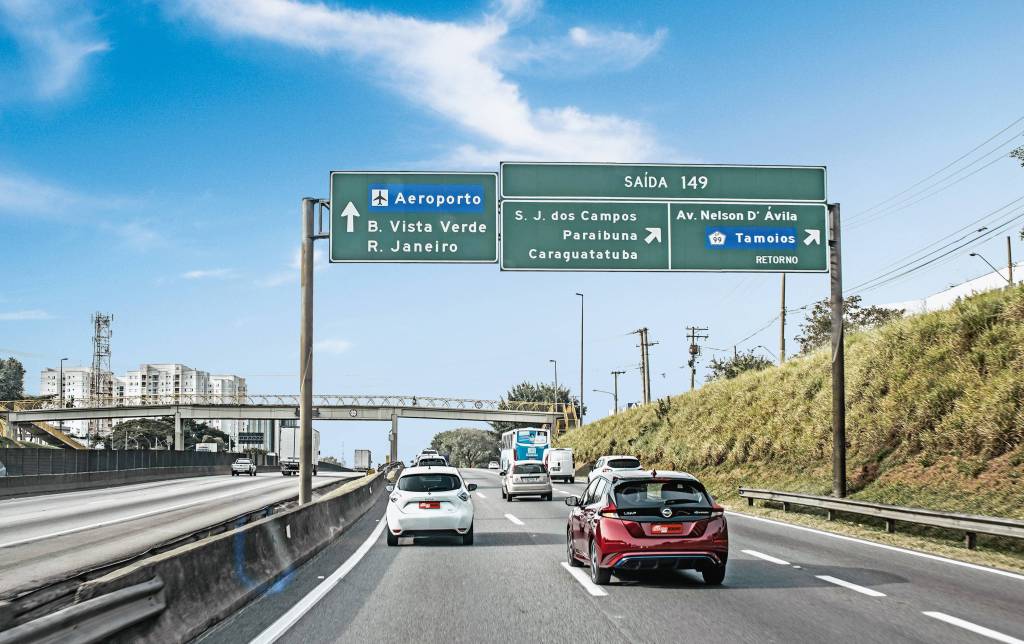 Quinze dicas valiosas para viajar de carro nas férias sem passar aperto