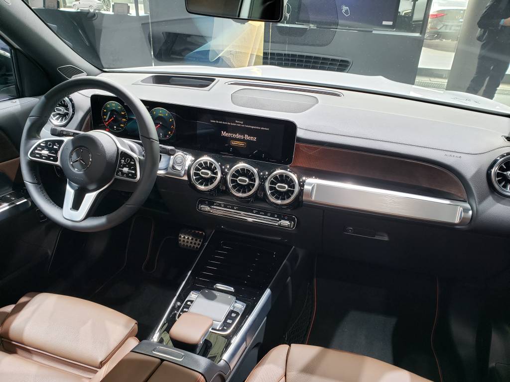 Mercedes-Benz GLB Mercedes-Benz GLB
