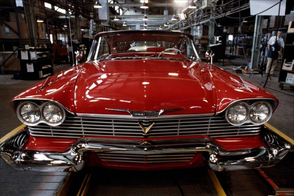 Chrstine Sexta-feira 13: relembre os filmes de terror com carros no elenco