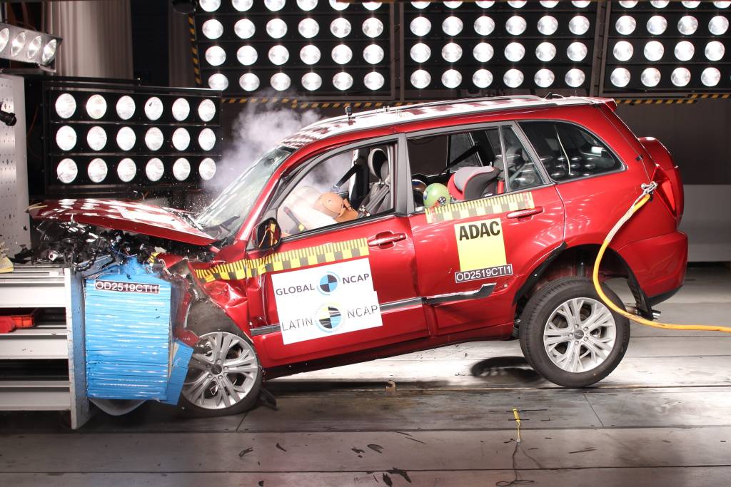 Chery Tiggo 3 é reprovado em crash-test do Latin NCAP