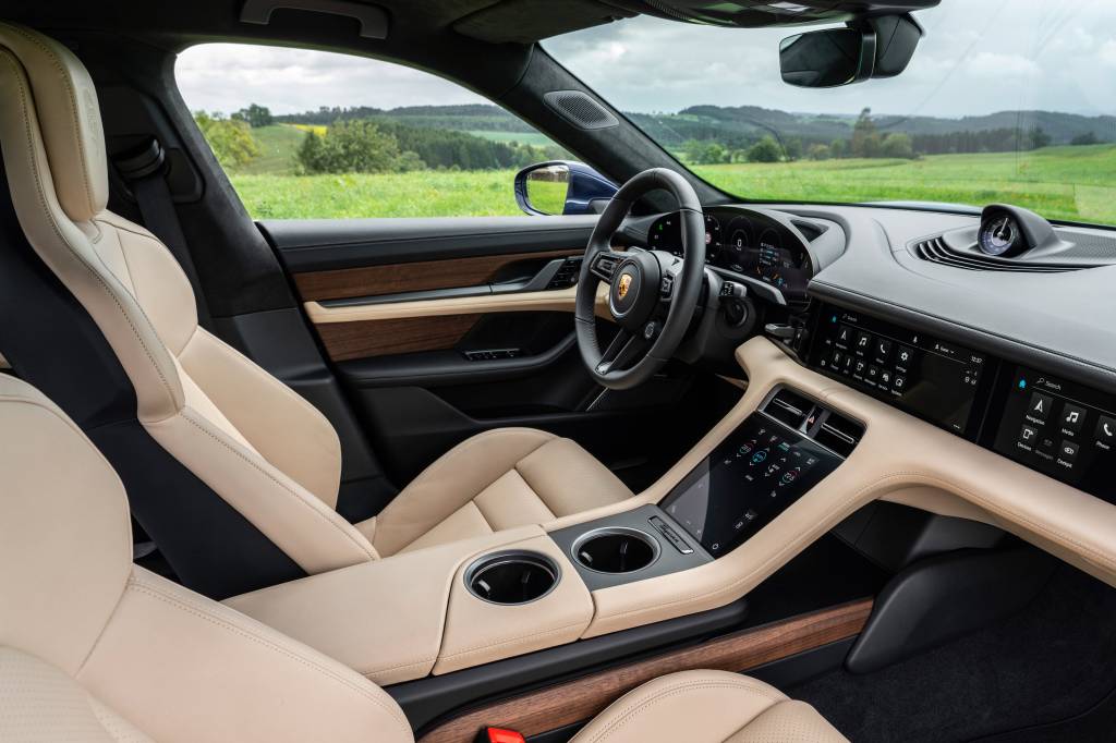 Porsche Taycan 10 Porsche Taycan 10