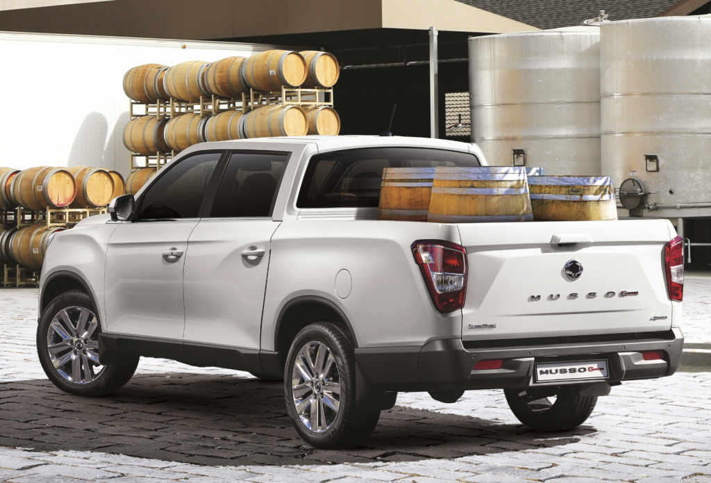 ssangyong_musso_grand_19_0348029806380439 ssangyong_musso_grand_19_0348029806380439