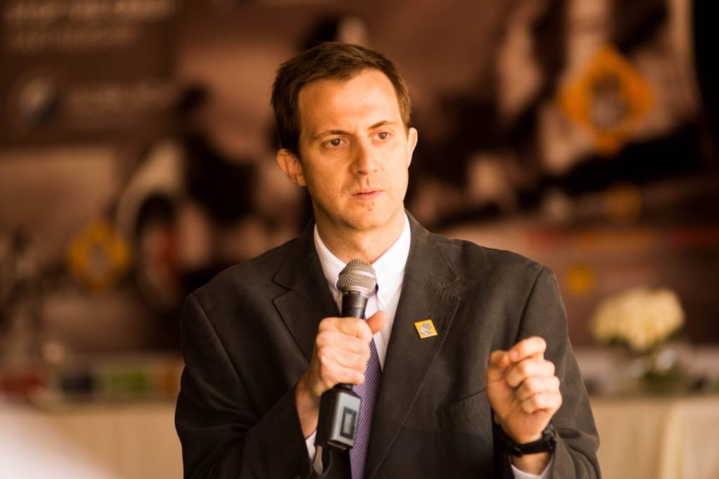 Alejandro Furas Alejandro Furas