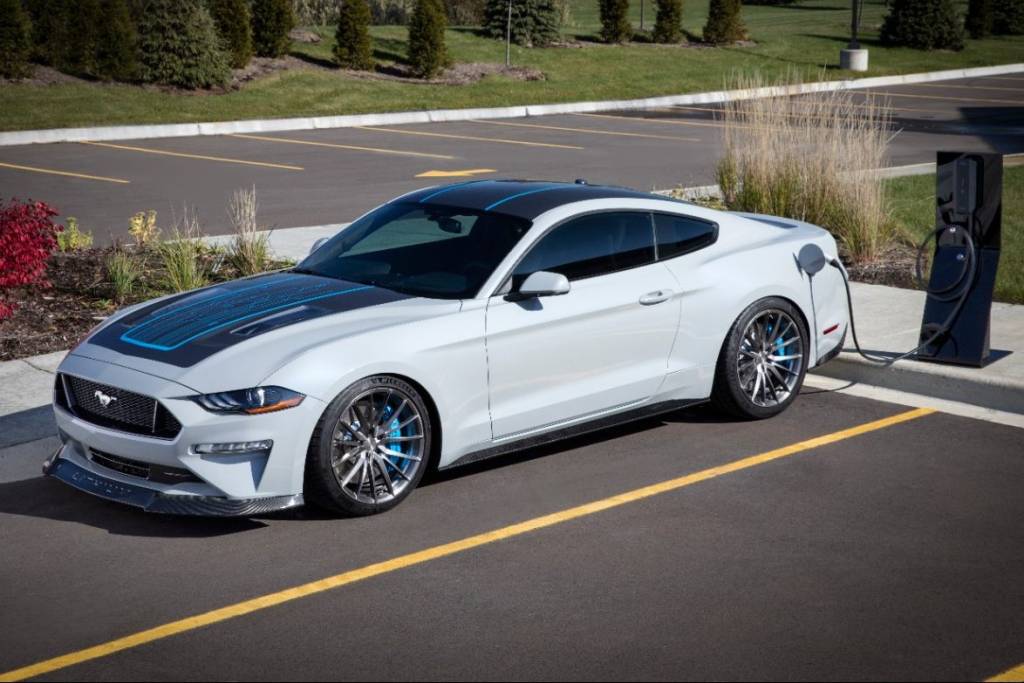 MustangLithium-2 MustangLithium-2