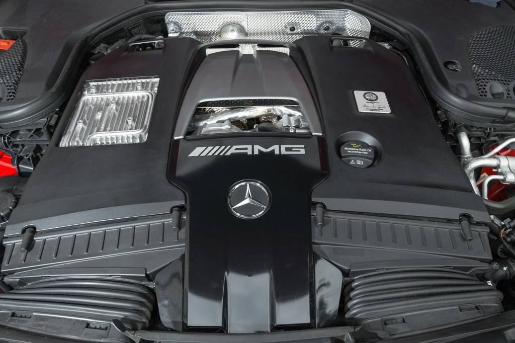 Mercedes-AMG GT 63 S 4matic+ Mercedes-AMG GT 63 S 4matic+