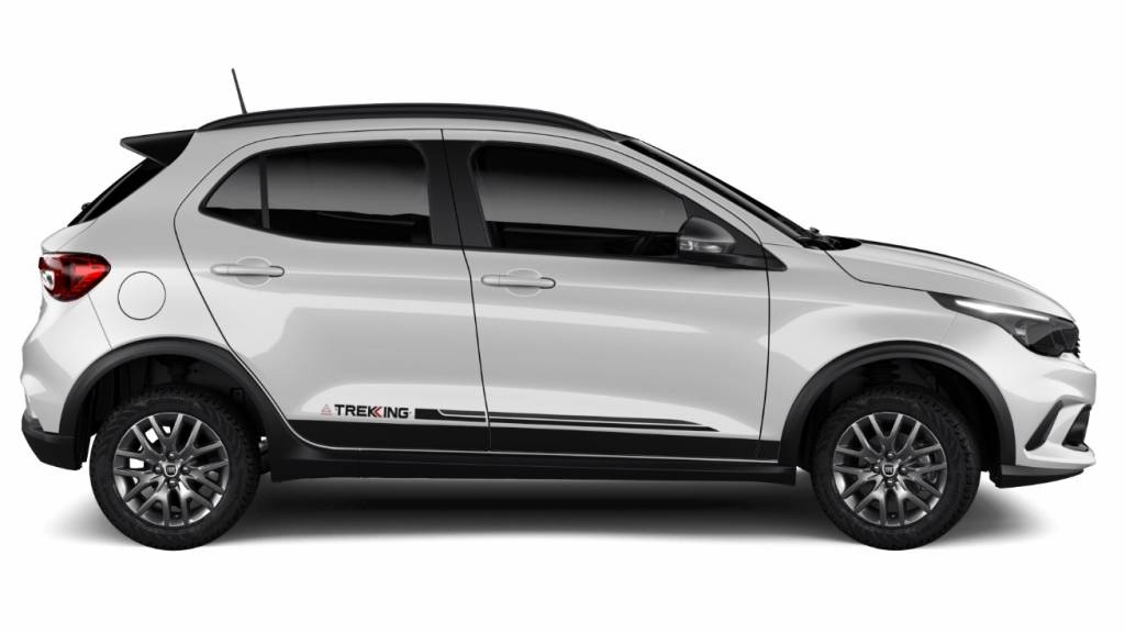 Fiat Argo Trekking 1.8 at 3 Fiat Argo Trekking 1.8 at 3