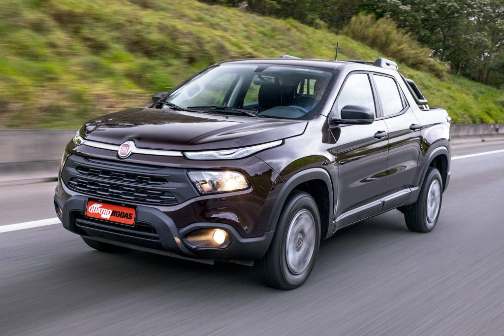 Fiat Toro Endurance MT Os itens que a Fiat Strada Volcano tem e uma Toro R$ 10.000 mais cara não
