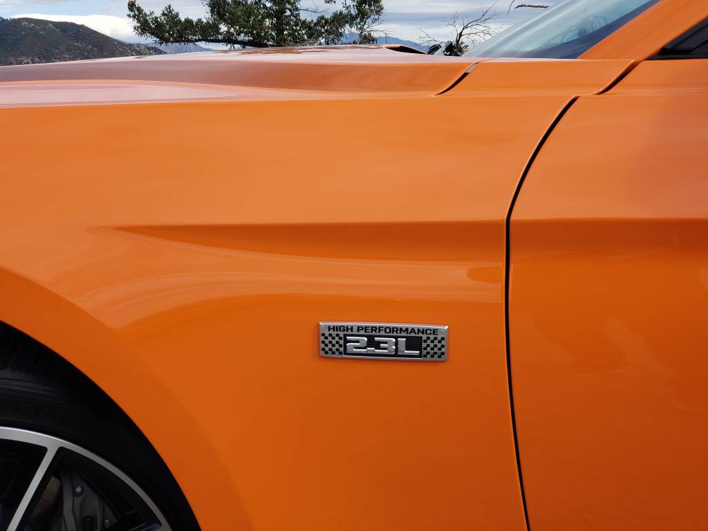 Ford Mustang 2.3 EcoBoost (13) Ford Mustang 2.3 EcoBoost (13)