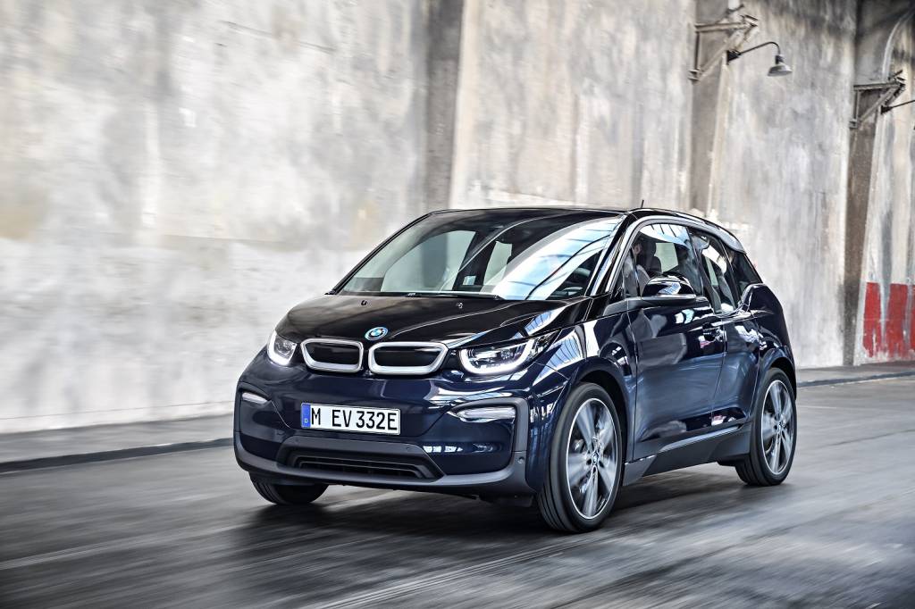 P90273498_highRes_the-new-bmw-i3-08-20_menor P90273498_highRes_the-new-bmw-i3-08-20_menor