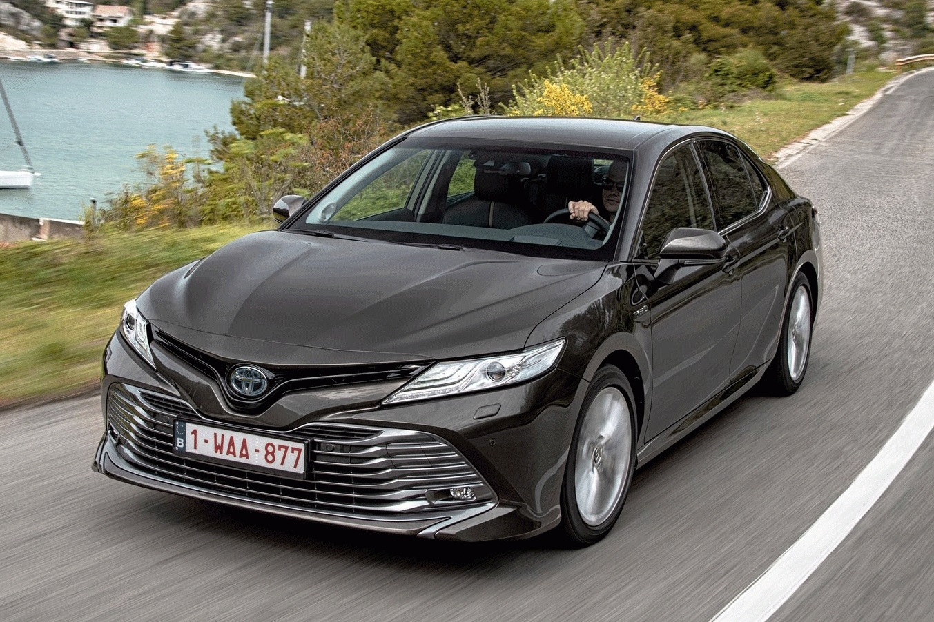 Toyota-Camry-2019-frente Toyota Camry