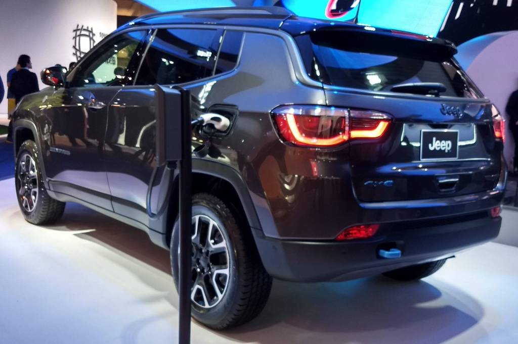 Jeep Compass Híbrido Novo Jeep Compass é flagrado pela primeira vez na Índia e mudará pouco