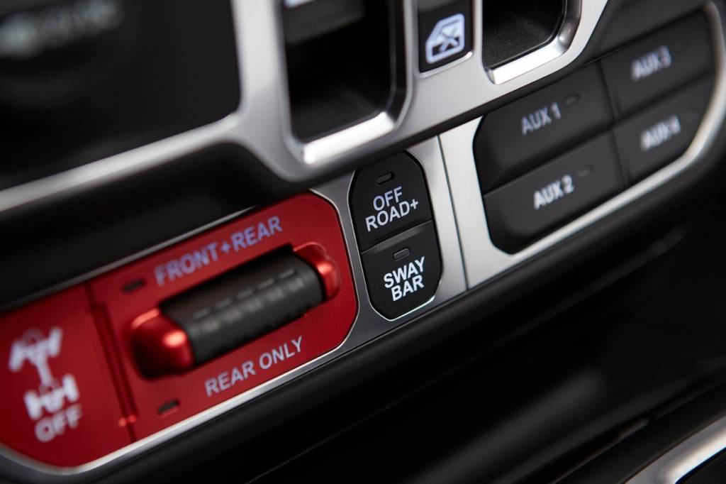 Jeep-Gladiator-2020-1280-c0 Jeep-Gladiator-2020-1280-c0