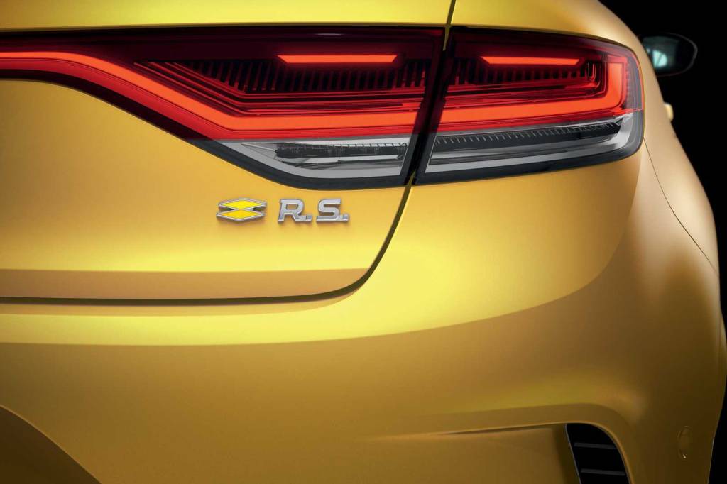 2020-renault-megane-rs-trophy-facelift (2) 2020-renault-megane-rs-trophy-facelift (2)