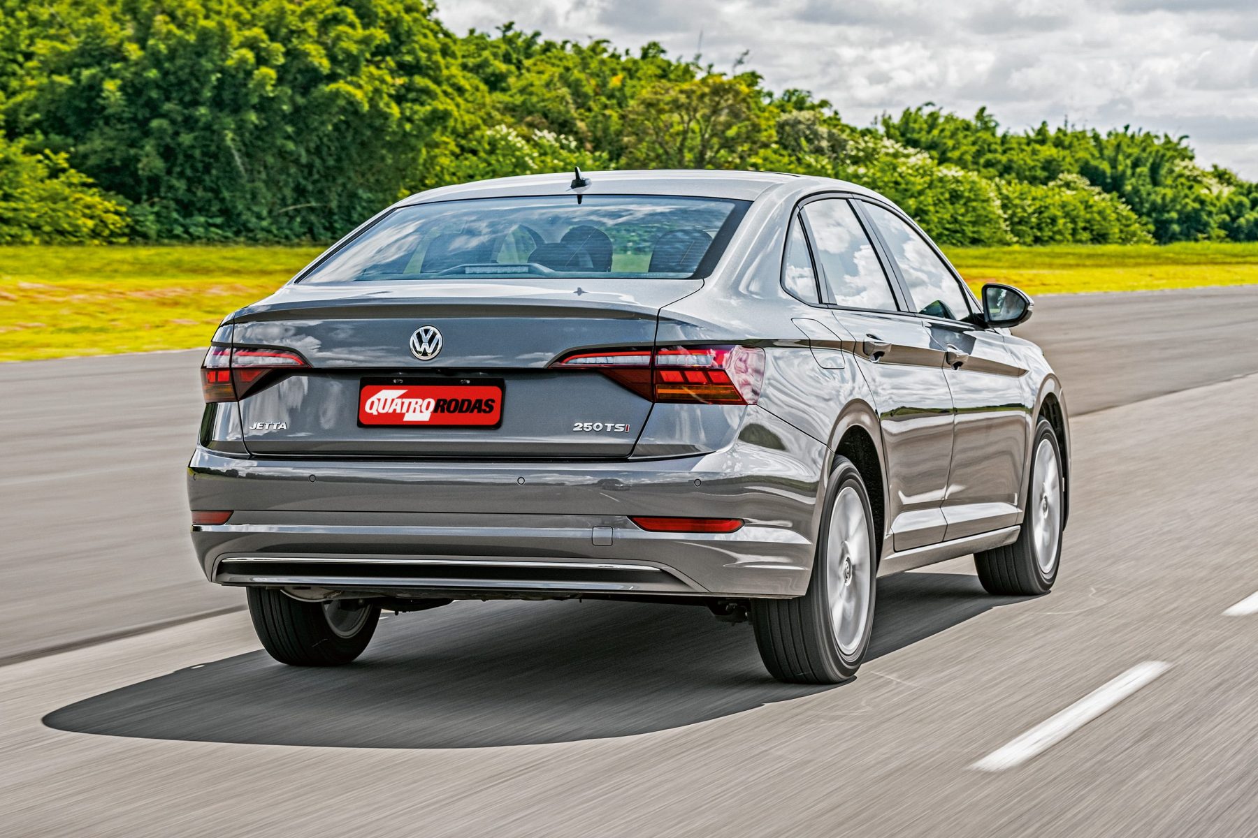 Volkswagen aumenta pre&ccedil;os e tem Voyage a pre&ccedil;o de Virtus