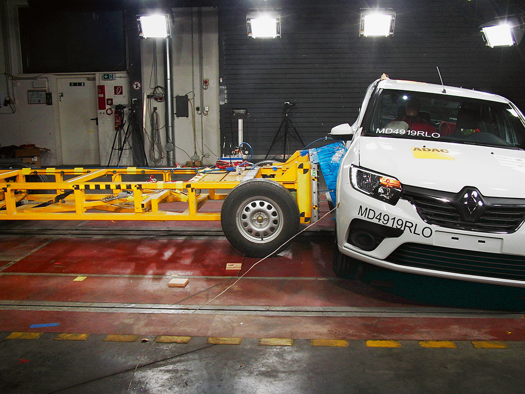 Crash Test Latin NCAP Crash Test Latin NCAP