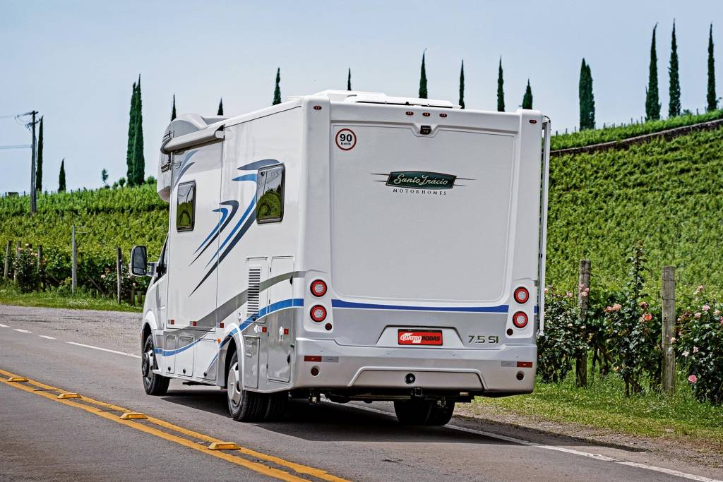 traseira Motorhome Santo Inácio