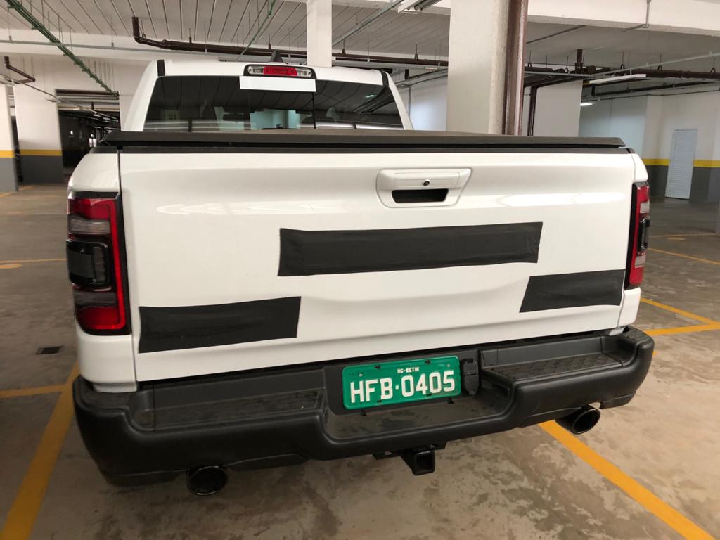 Ram 1500 Rebel flagra Ram 1500 Rebel flagra