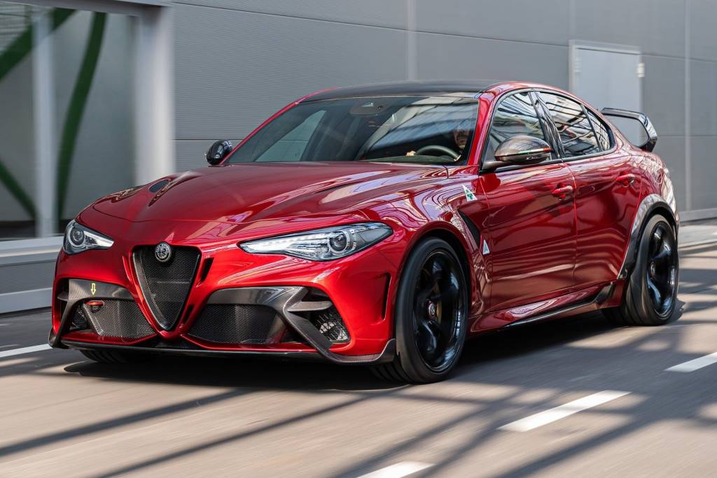 Alfa_Romeo-Giulia_GTA-2021-1600-05 Alfa_Romeo-Giulia_GTA-2021-1600-05