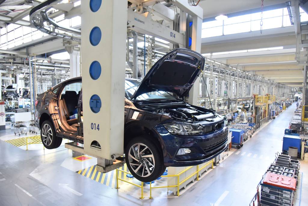 VW: coronavírus custará R$ 40 bilhões à indústria de carros só no Brasil