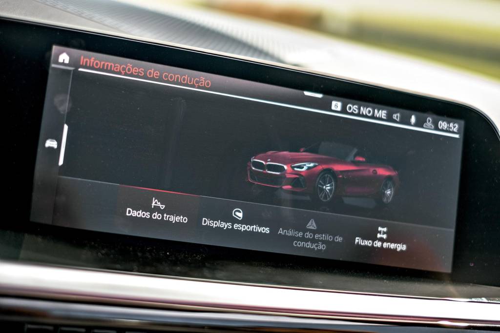 BMW Z4 M40i 2020 (4) BMW Z4 M40i 2020 (4)