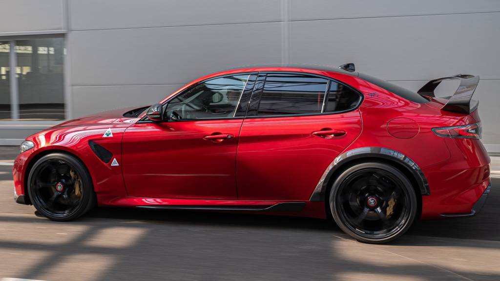 Alfa_Romeo-Giulia_GTA-2021-1600-0000 Alfa_Romeo-Giulia_GTA-2021-1600-0000