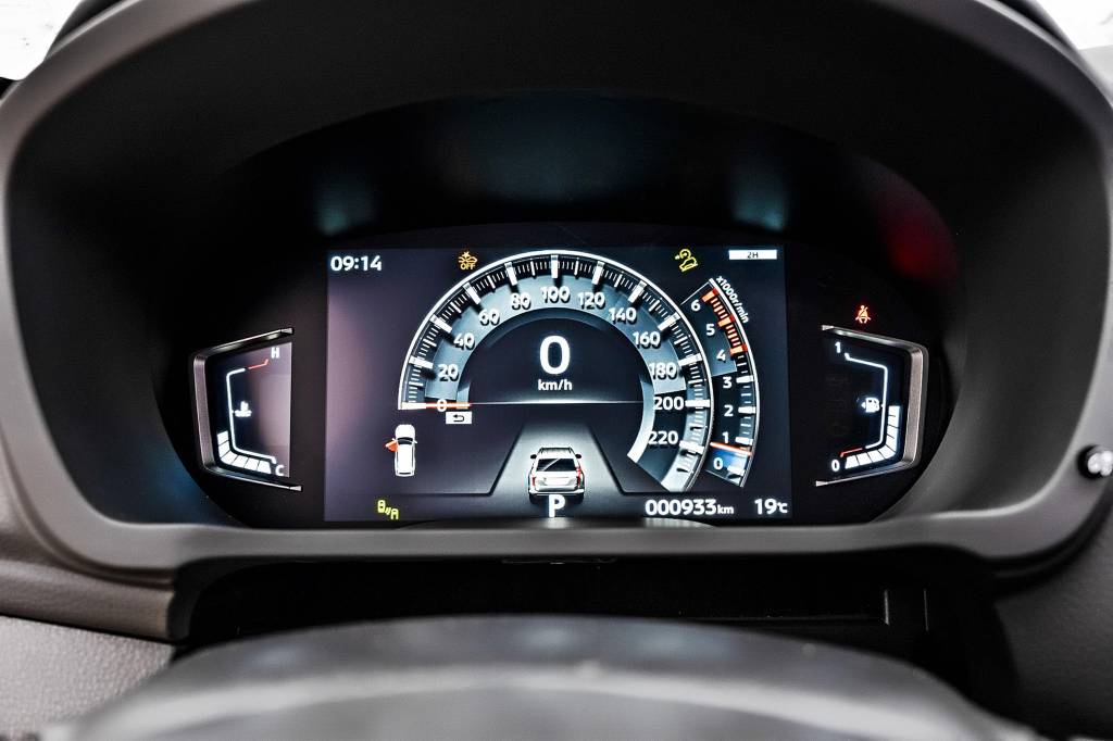 Mitsubishi Pajero Sport 2021 (9) Mitsubishi Pajero Sport 2021 (9)