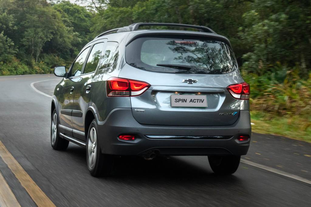 Spin Activ 2021 Chevrolet Spin 2021 ganha controle de estabilidade e supera os R$ 100.000