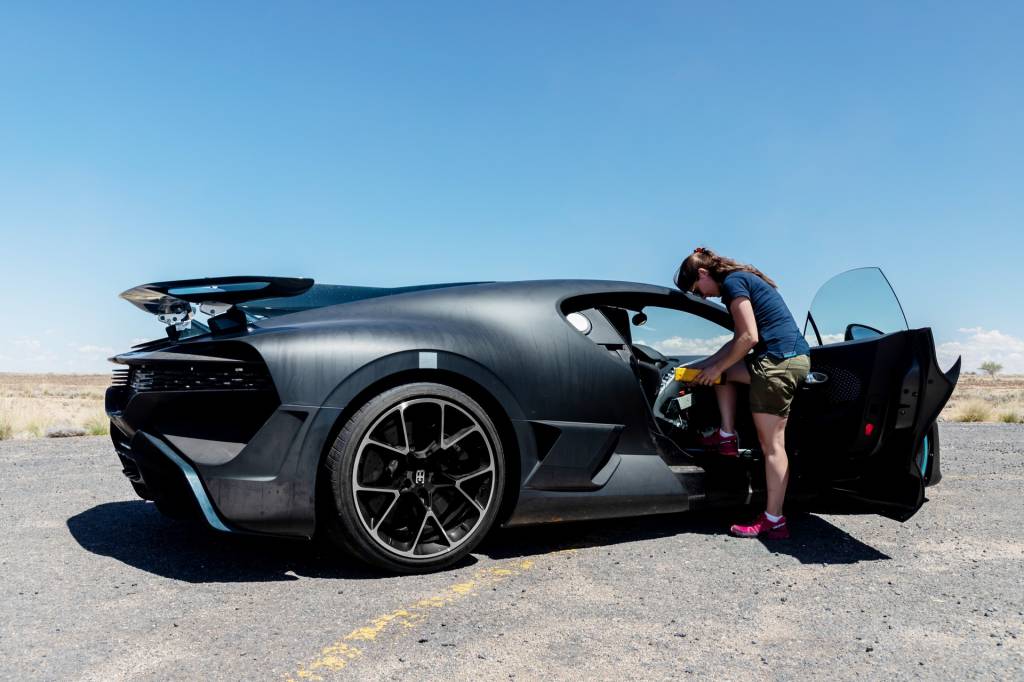 Bugatti-Chiron-Air-Conditioning-2 Bugatti-Chiron-Air-Conditioning-2