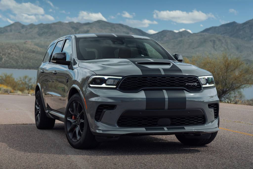 Durango Hellcat retoma posto de SUV à combustão mais potente do mundo