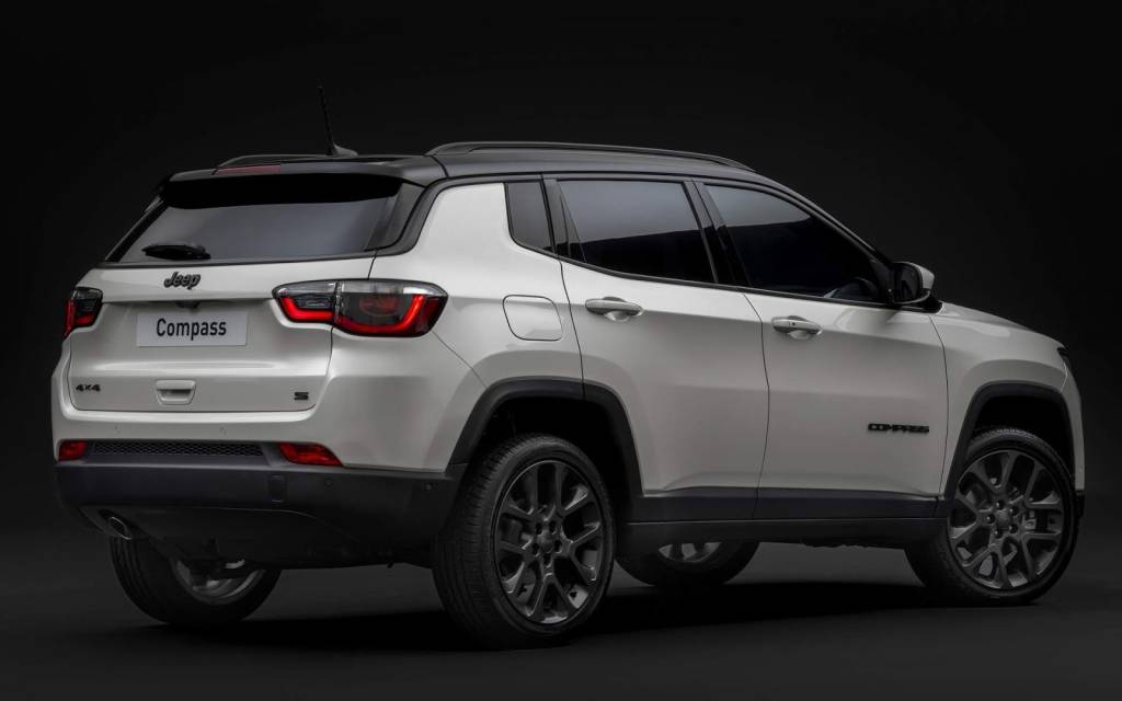 Jeep-Compass-S (1) Jeep-Compass-S (1)