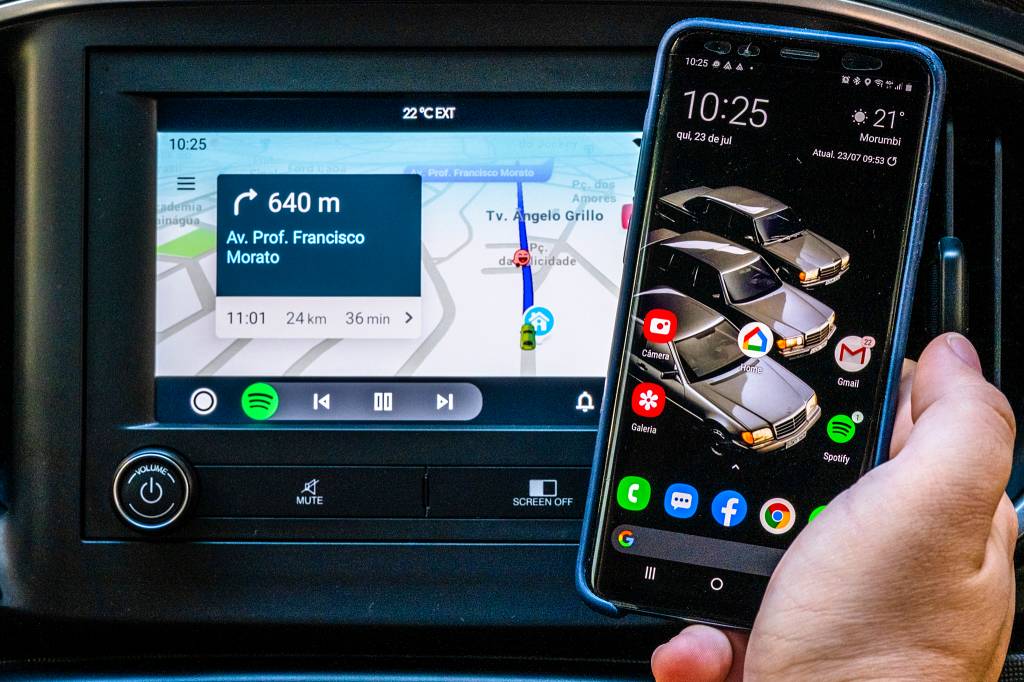 Dicas para você não ter perrengues com Android Auto e Apple Carplay