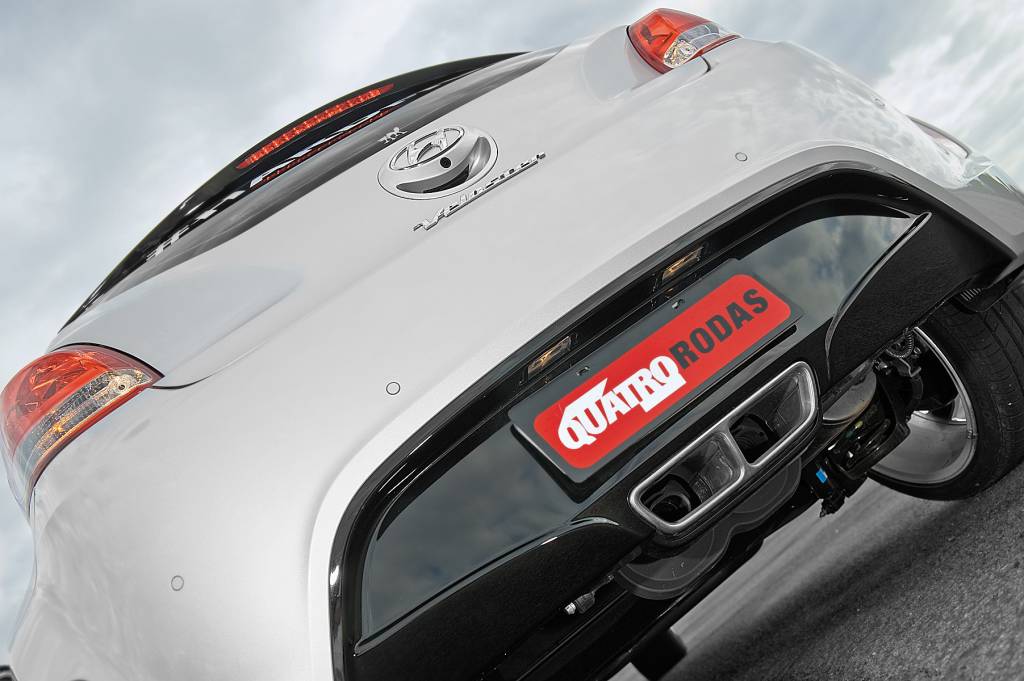 TESTE HYUNDAI VELOSTER 1.6 16V TESTE HYUNDAI VELOSTER 1.6 16V