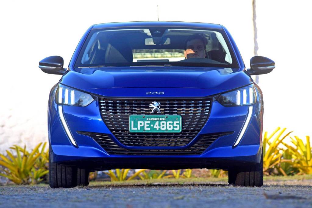 Novo-Peugeot-208-1.6-2021-11 Novo-Peugeot-208-1.6-2021-11