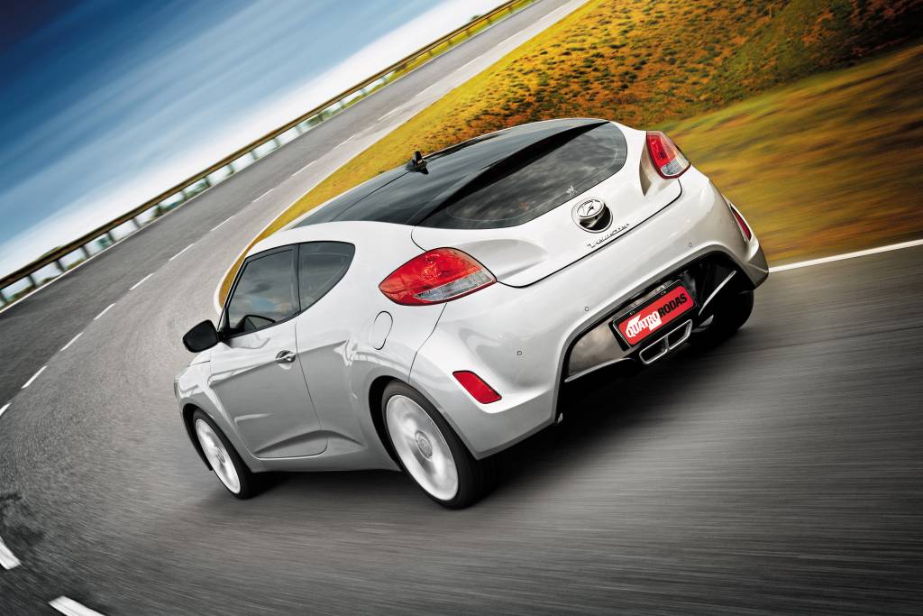 TESTE HYUNDAI VELOSTER 1.6 16V TESTE HYUNDAI VELOSTER 1.6 16V