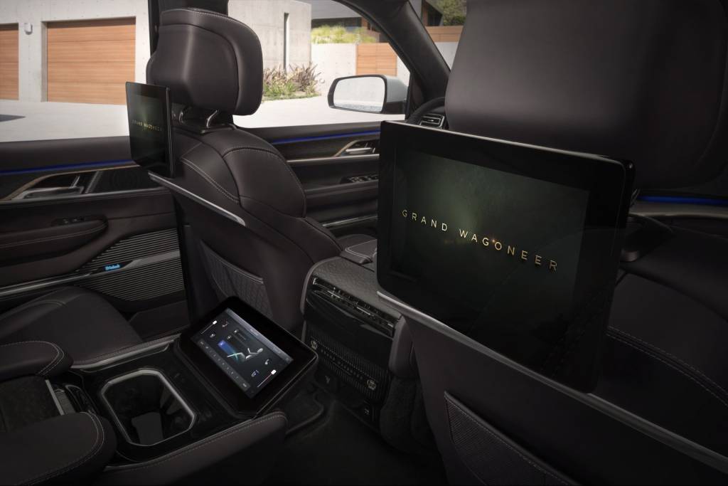 2022-Jeep-Grand-Wagoneer-Concept-54 2022-Jeep-Grand-Wagoneer-Concept-54