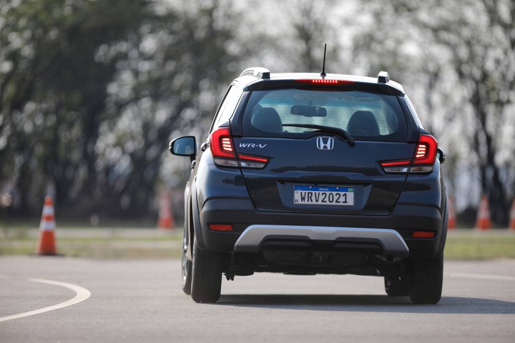 Honda WR-V 2021 Teste Honda WR-V 2021 muda para se descolar do Fit e se afirmar SUV compacto