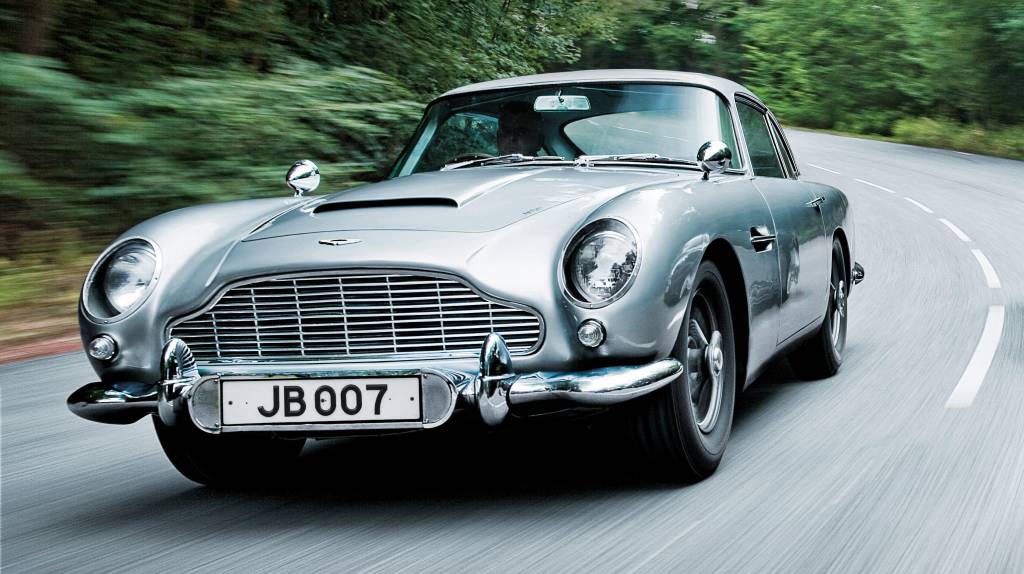 IMPRESSOES AO DIRIGIR ASTON MARTIN DB5 E ASTON MARTIN DBS db5
