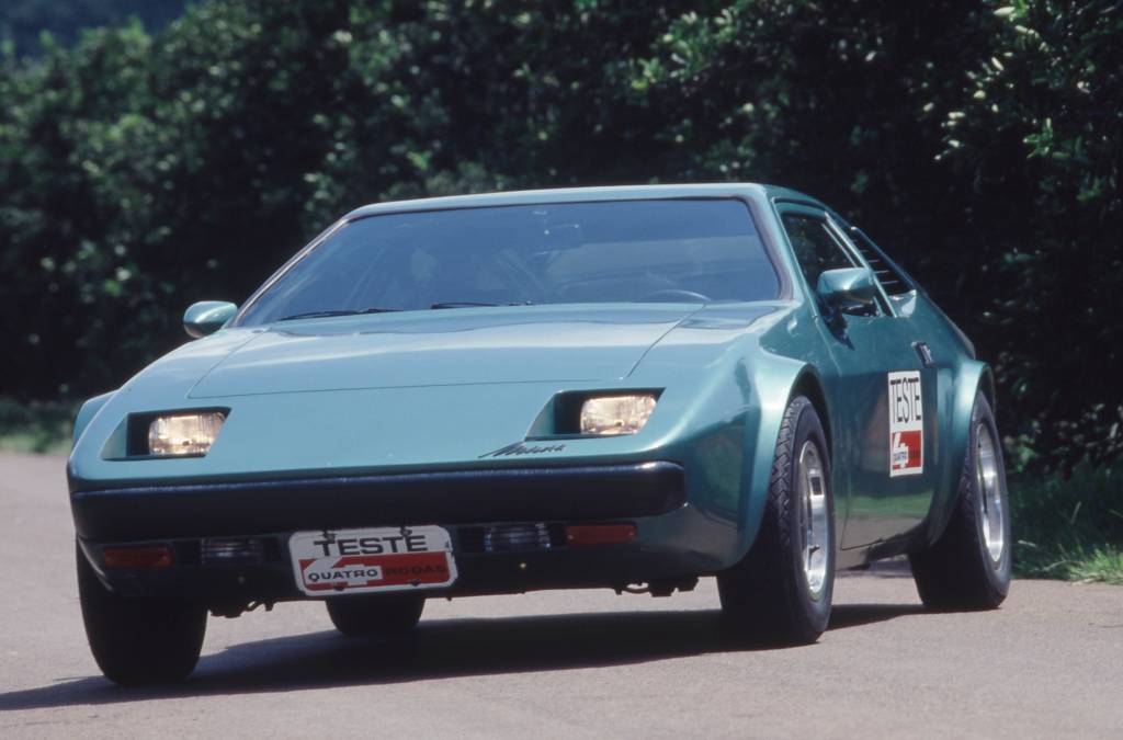 Miura, modelo 1979, equipado com motor Volkswagen 1600. Miura, modelo 1979, equipado com motor Volkswagen 1600.