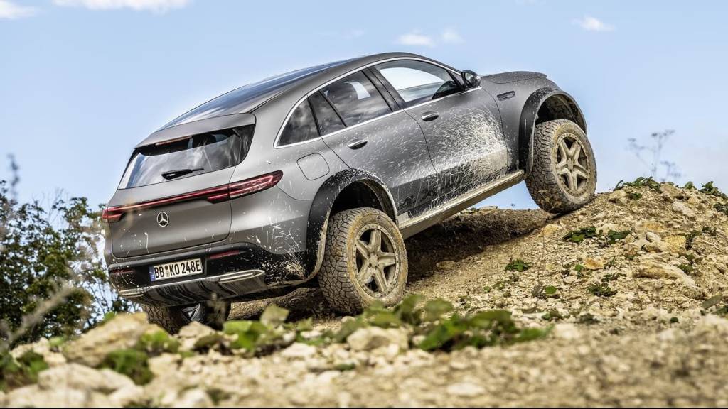 mercedes-eqc-4×4-2-concept-1020-028 mercedes-eqc-4×4-2-concept-1020-028