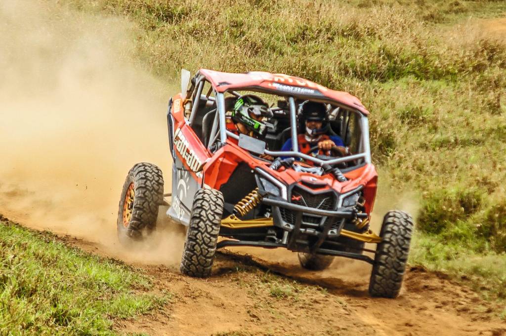 CAN-AM Maverick X3 MAX RS Turbo CAN-AM Maverick X3 MAX RS Turbo